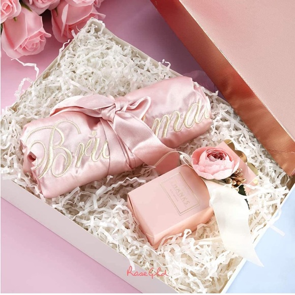 4 Rose Gold Textured T-Shirt Gift Boxes, Shipping Supplies, Gift, PRICE IS FIRM - Picture 3 of 6